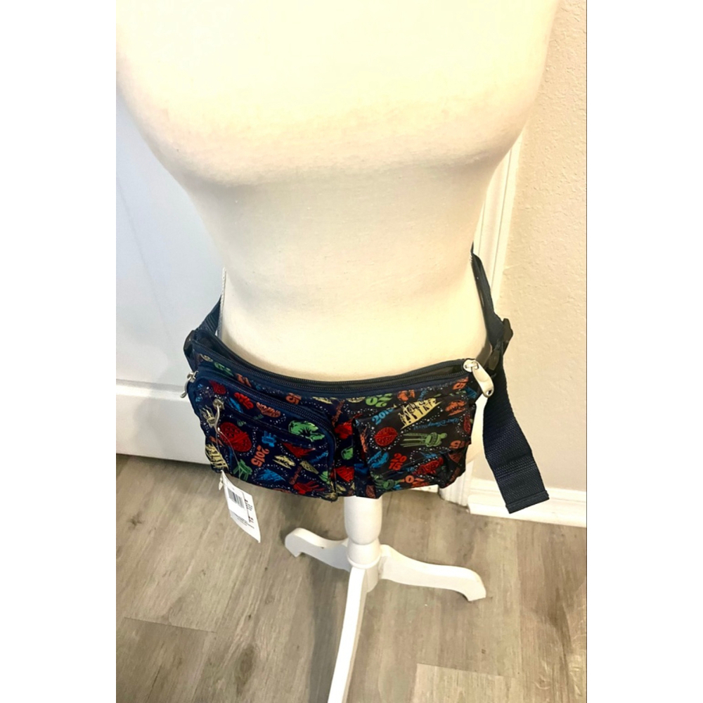 NWT Walt Disney World 2015 Icons belted waist hip fanny pack bag - Picture 7 of 7